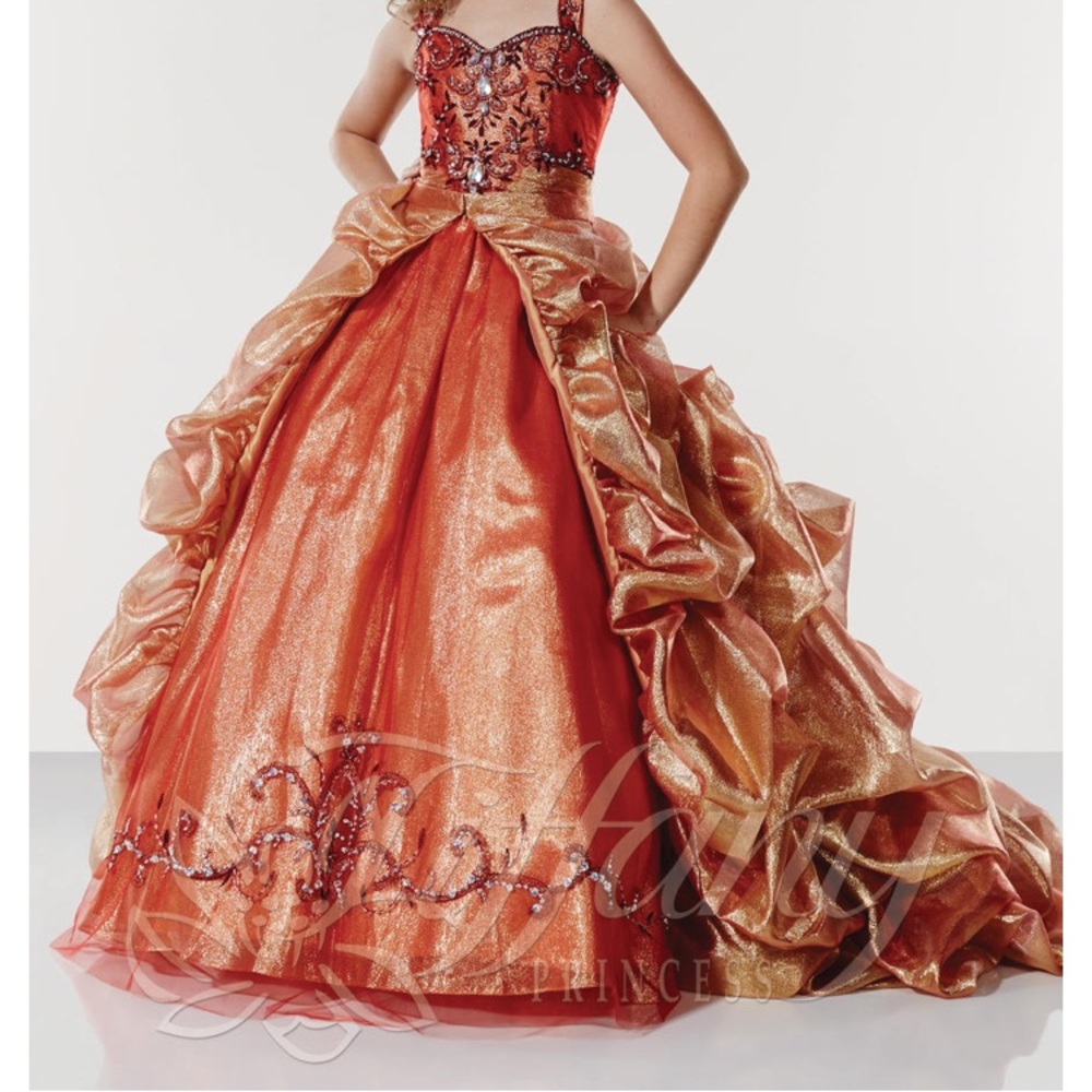 Pink Tiffany gown with removable skirt